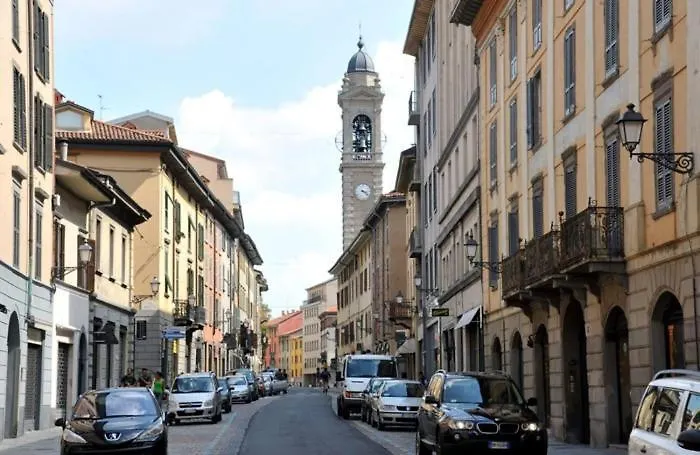 Bergamondo Apartment *